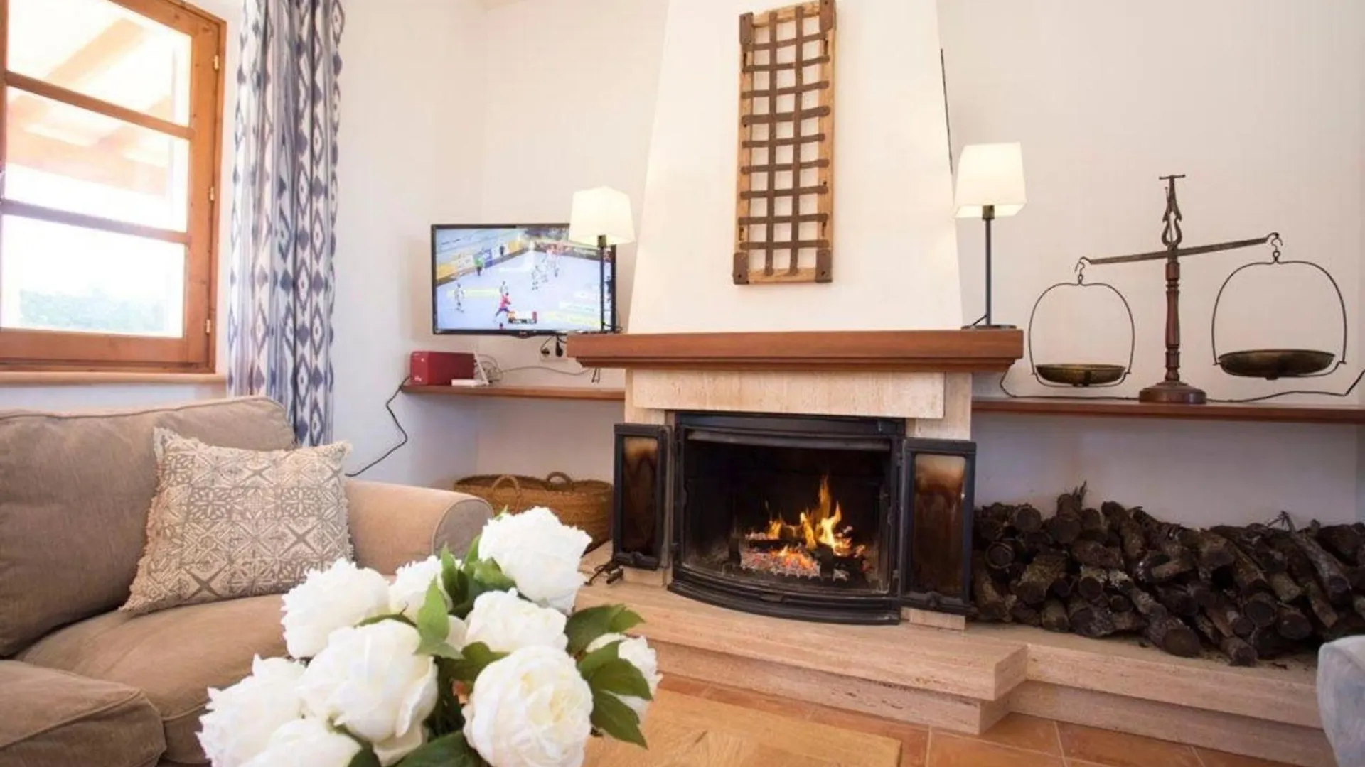 Ferienhaus Mit Privatpool Fuer 8 Personen Ca 160 Qm In Muro, Mallorca Nordkueste Von Mallorca Vakantiehuis