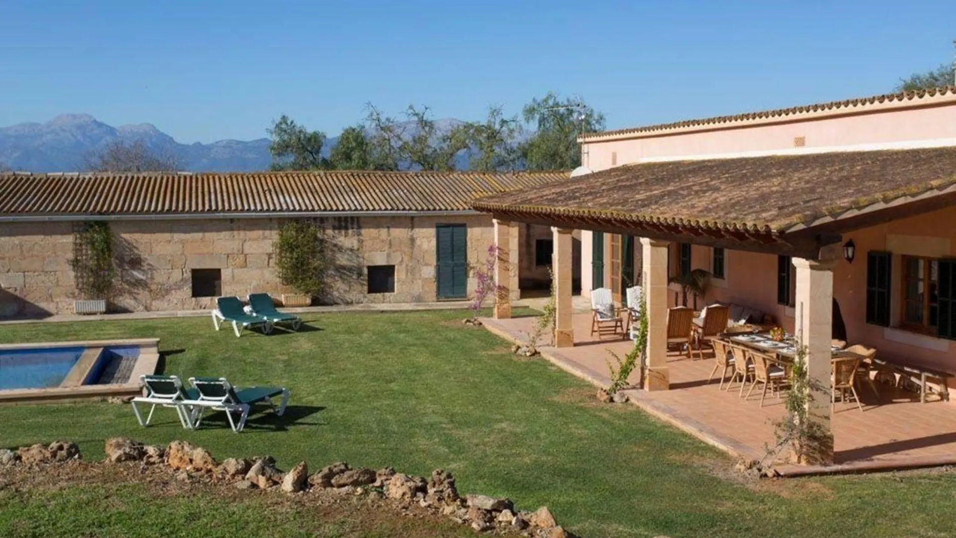 Ferienhaus Mit Privatpool Fuer 8 Personen Ca 160 Qm In Muro, Mallorca Nordkueste Von Mallorca